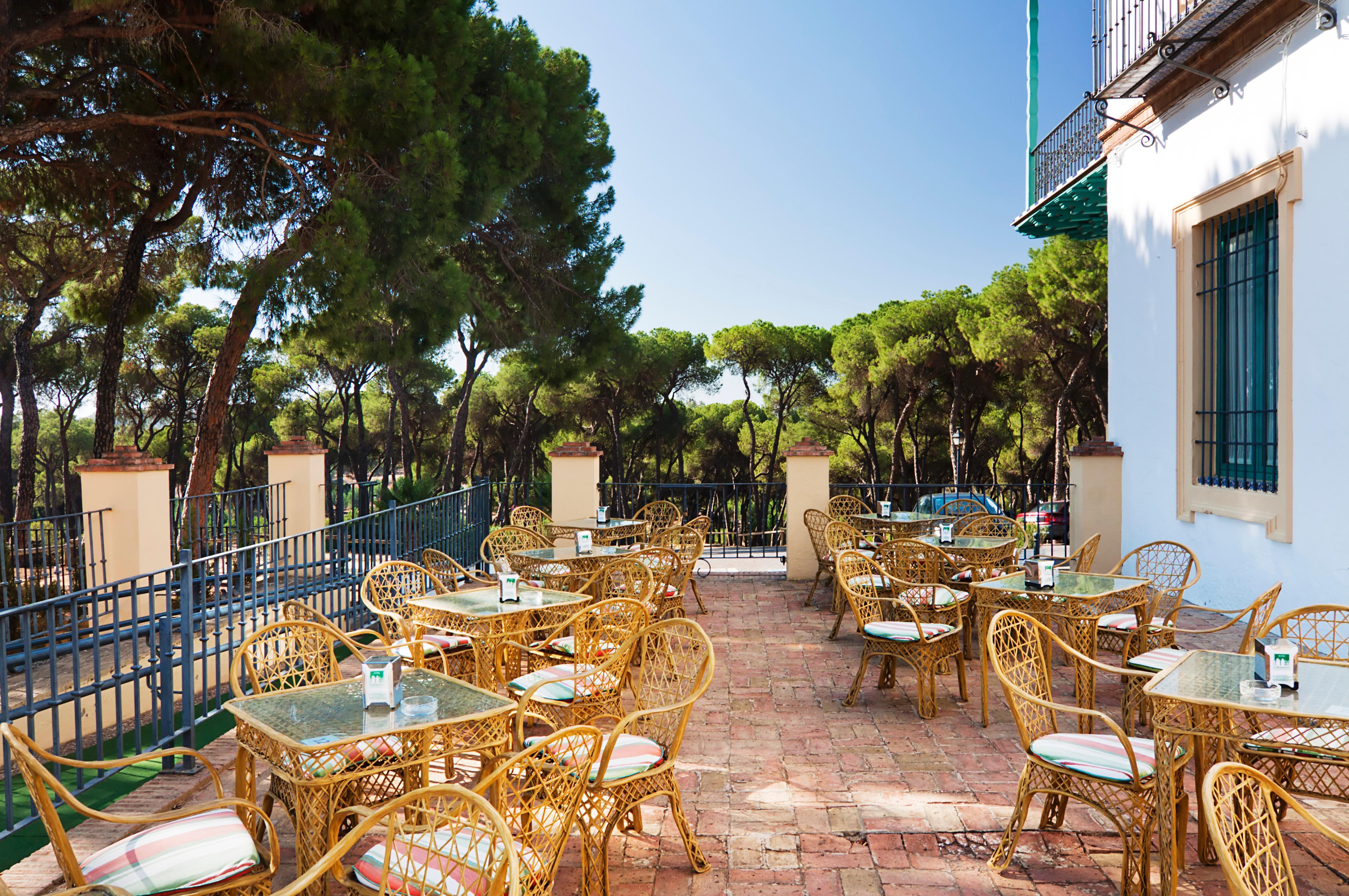 Hotel Oromana Alcala de Guadaira Bagian luar foto