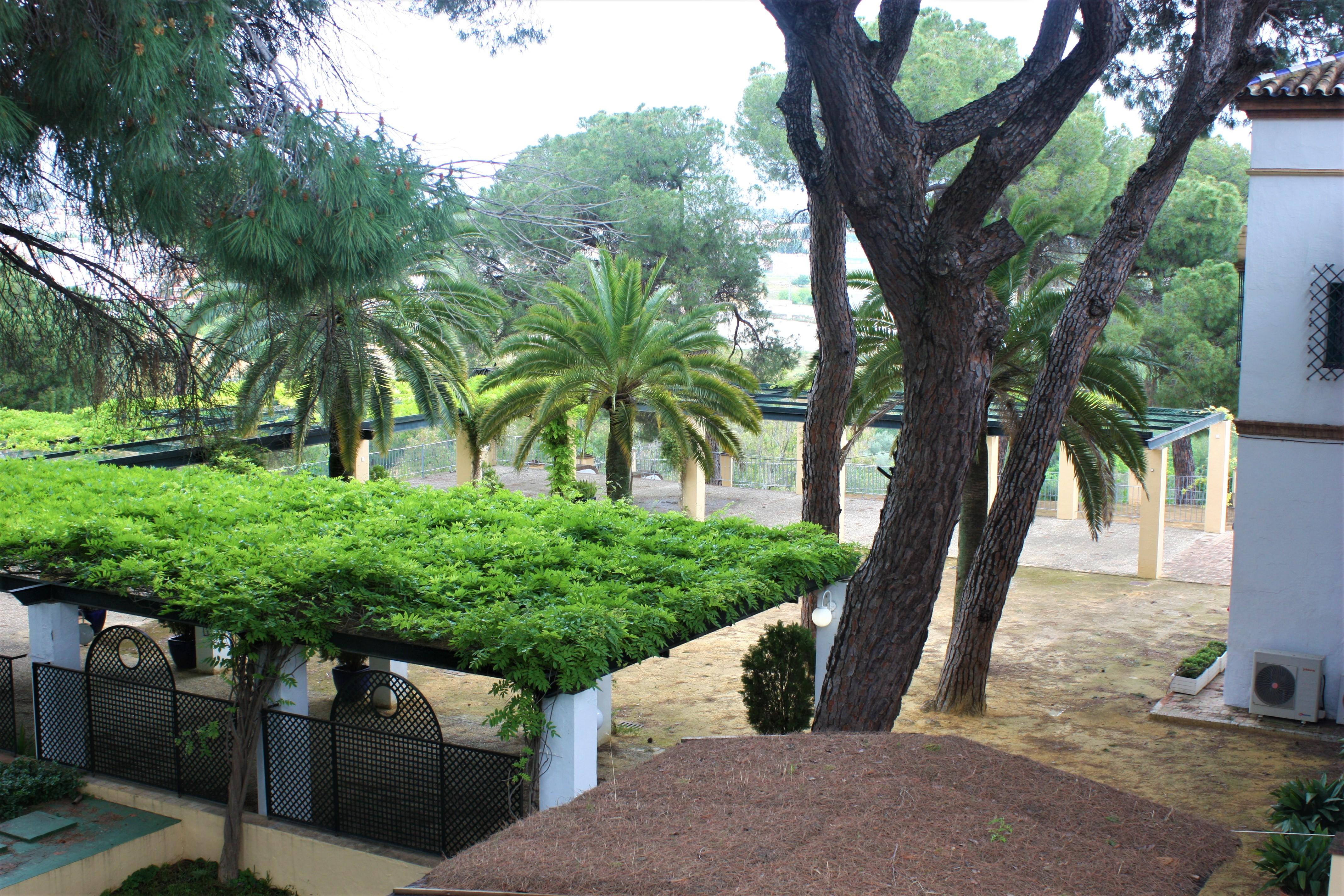 Hotel Oromana Alcala de Guadaira Bagian luar foto