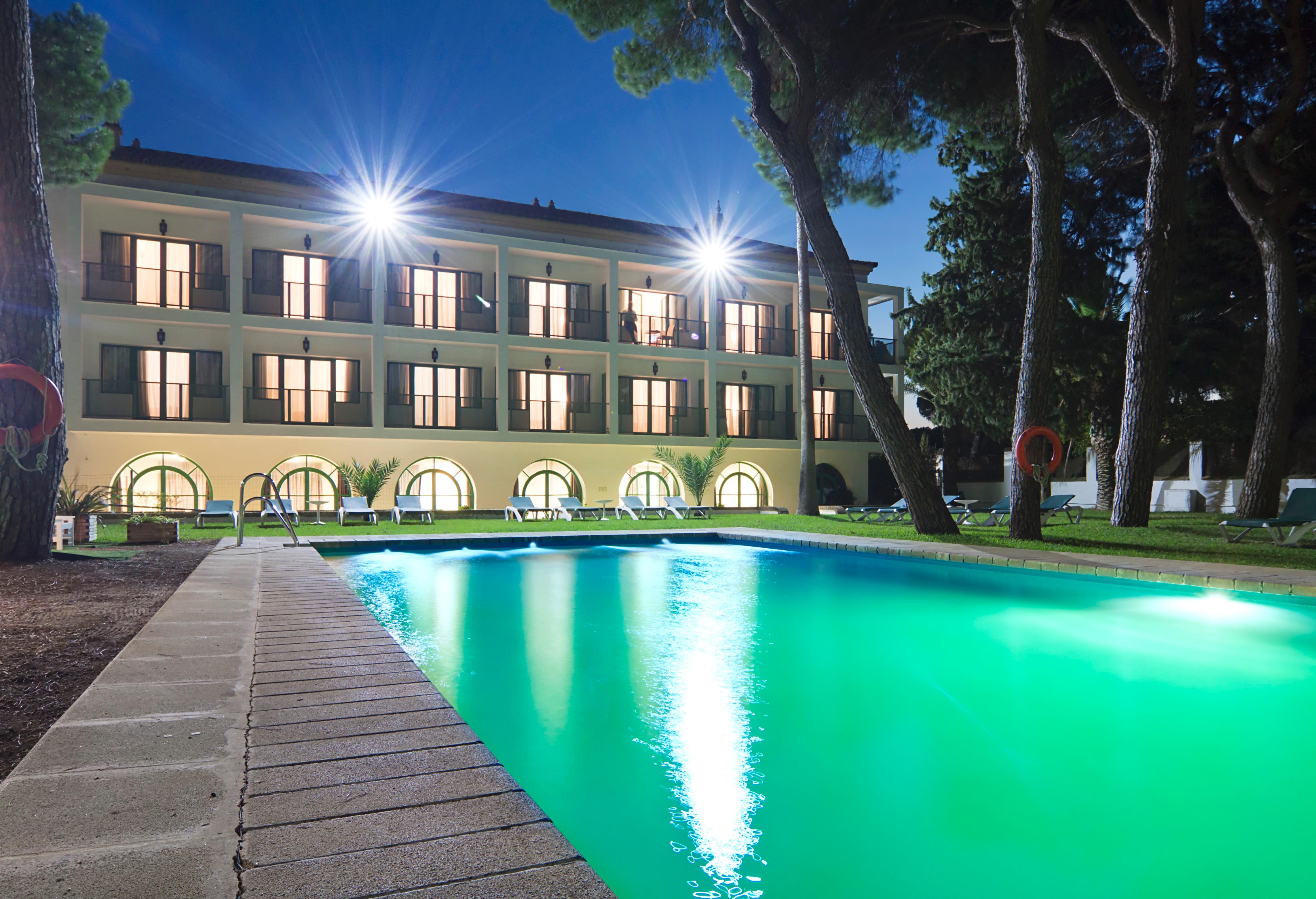 Hotel Oromana Alcala de Guadaira Bagian luar foto